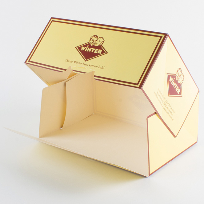 Cake piece box with 2C print Image